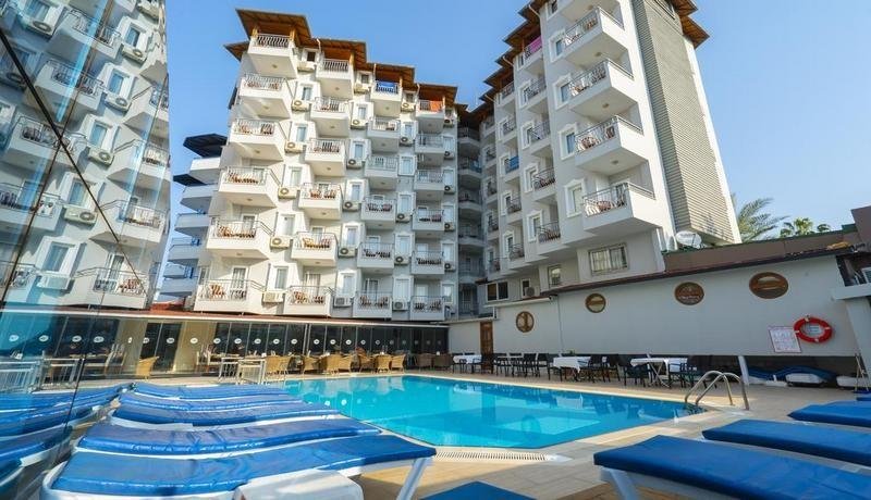 KLEOPATRA AZAK BEACH HOTEL