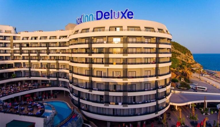 NOXINN DELUXE HOTEL