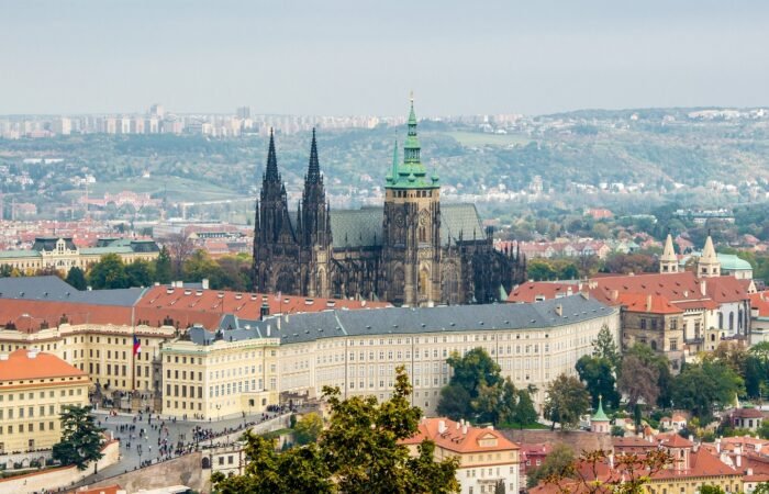 castle-of-prague-2819483_1920