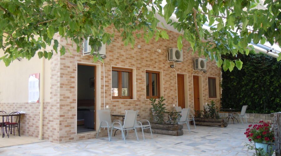 vila-fotis-skala-furka-mayak-tours-1-scaled