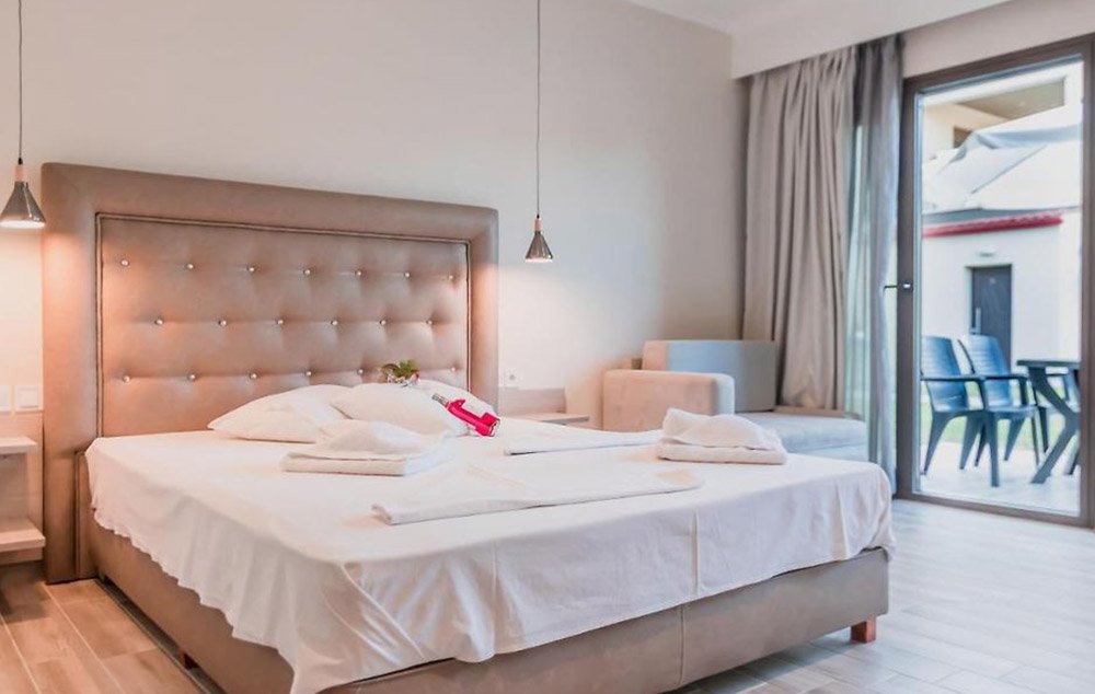 vila-loukakis-sarti-7870-3